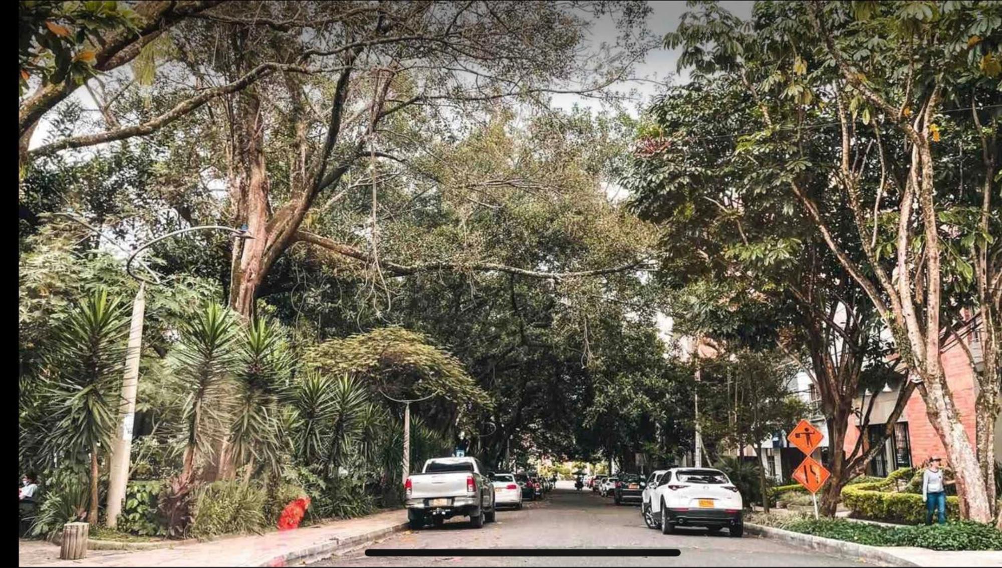 Loft - Patio Privado - Primer Parque Laureles * Medellin